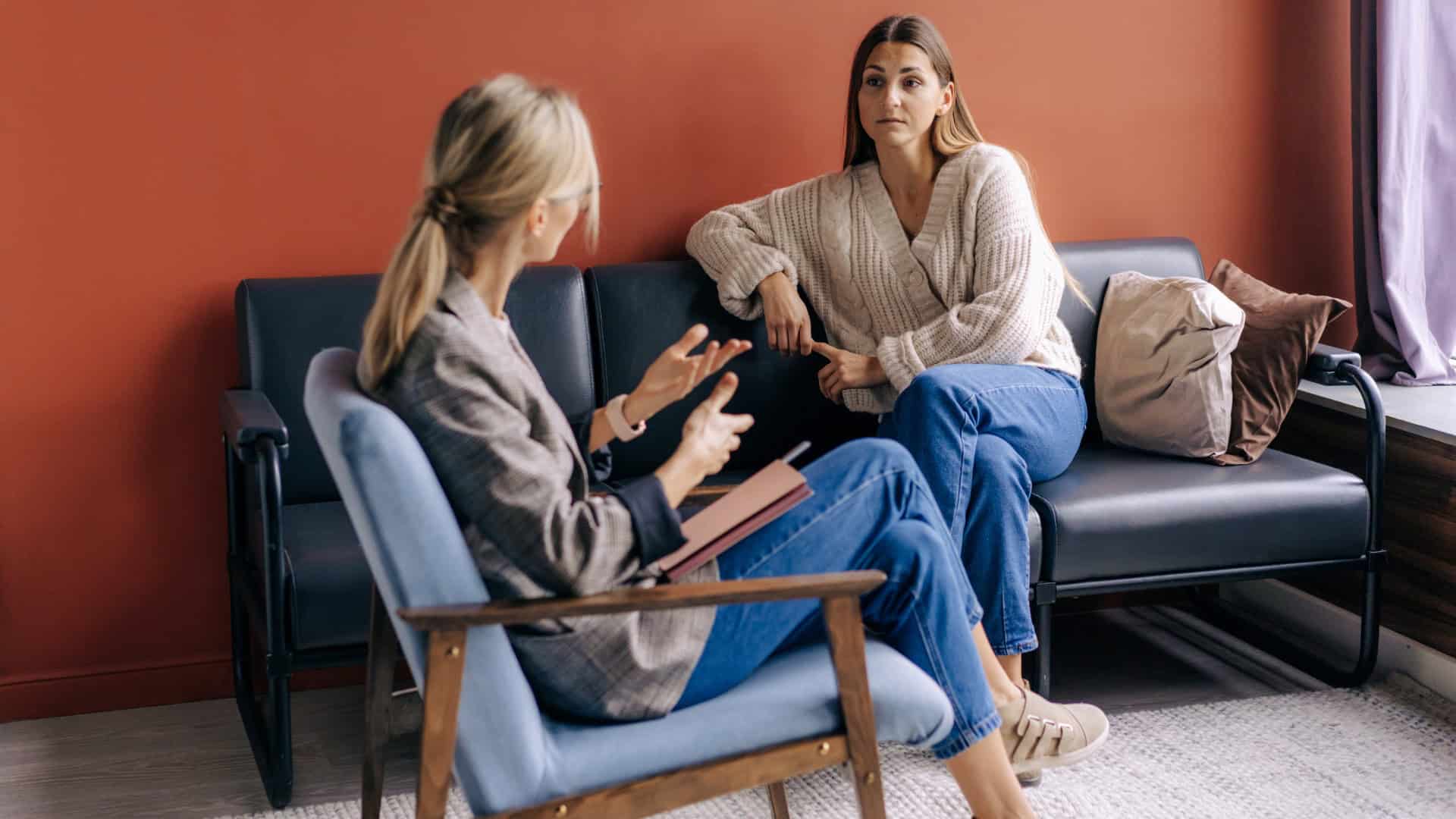 Come scegliere lə psicoterapeuta a cui affidarsi